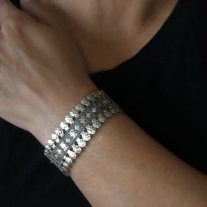 Women’s bracelet